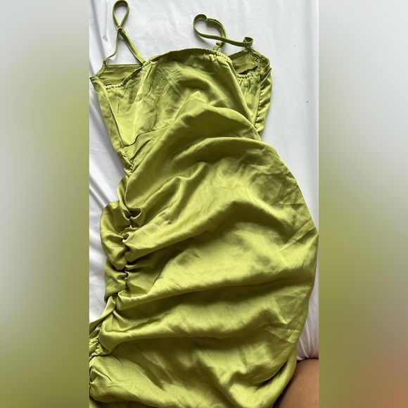 Prettylittlething dress, bon état - Picture 4 of 4